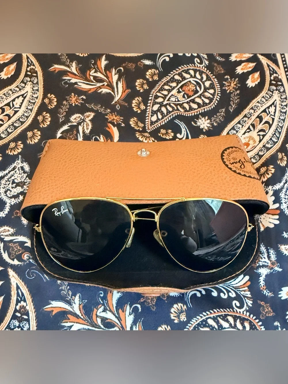 Ray-Ban RB3025 Aviator Large Metal Gold With Black Frames 62mm w/ Case